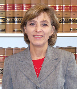 Chief Justice Cynthia Kinser