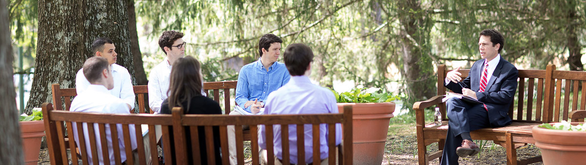 Environmental and Regulatory Law Clinic meets outside