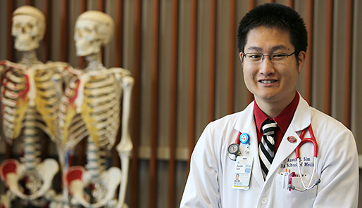 Austin Sim, first student in J.D.-M.D. program