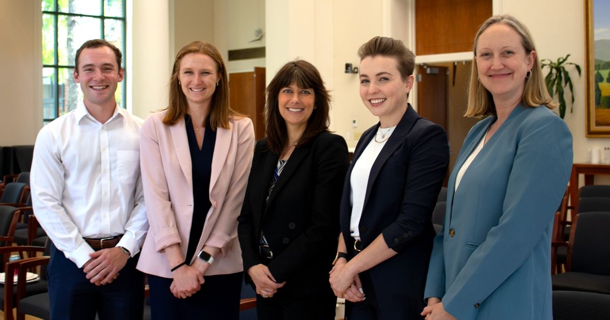 Leslie Kendrick, students and Elizabeth Prelogar
