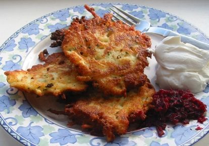 Potato latkes