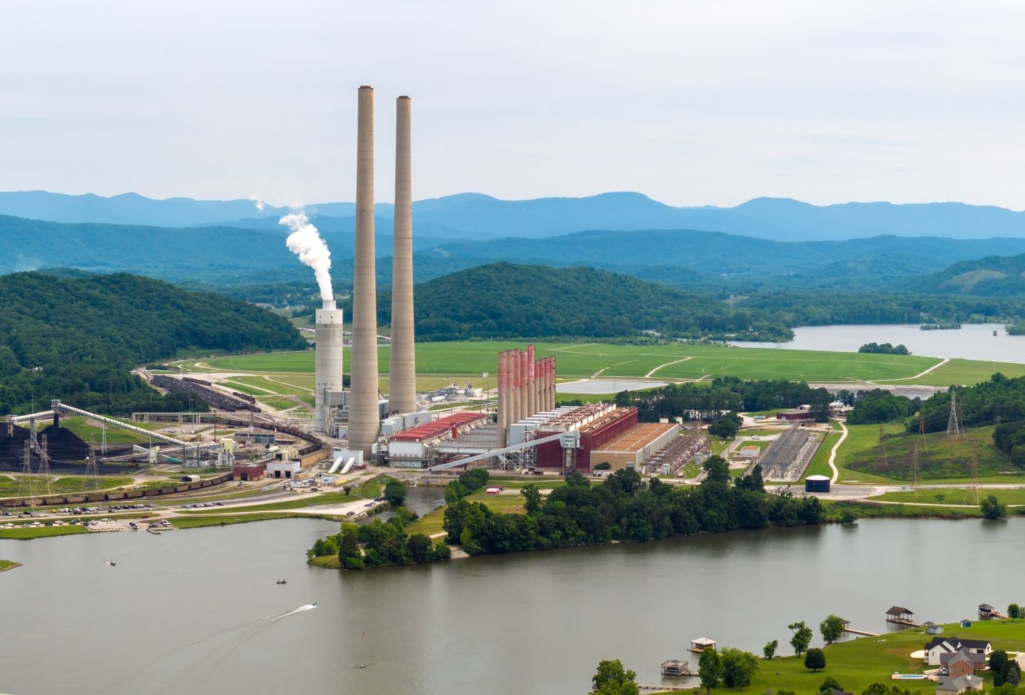 coal plant near the mountains