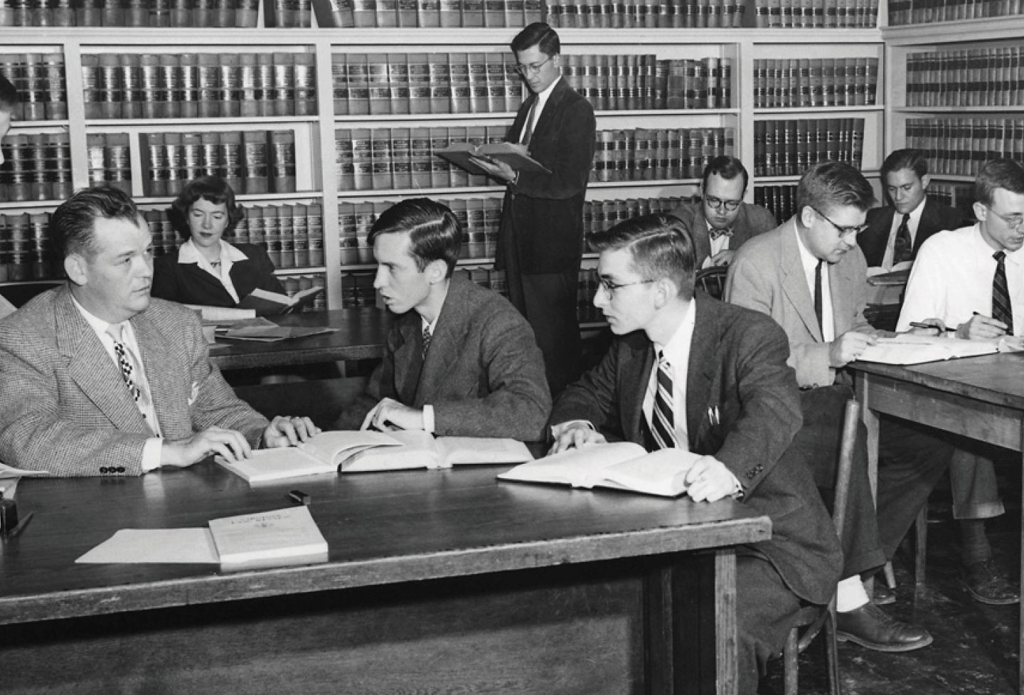 Margaret G. “Peggy” Seiler ’51 (back row) was the first female board member of the Virginia Law Review, pictured in 1951. 