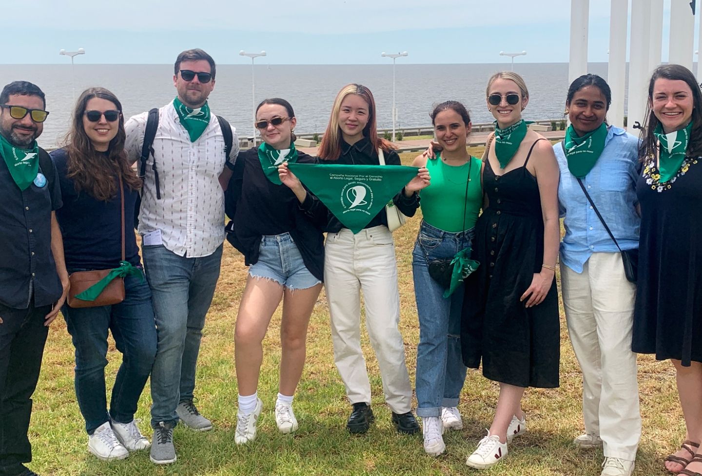 Professor Sánchez pictured with his students in Argentina. 