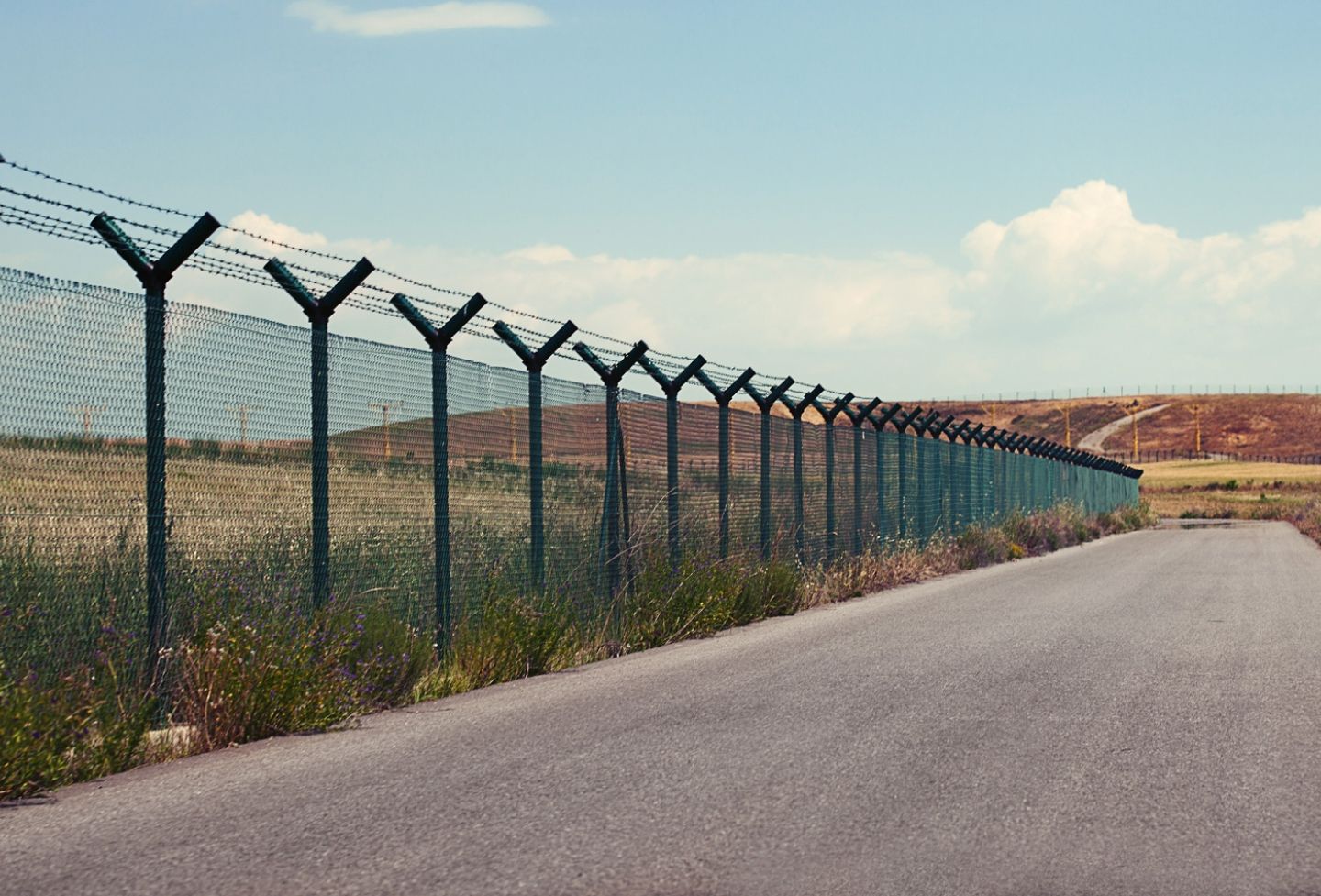 Border fencing