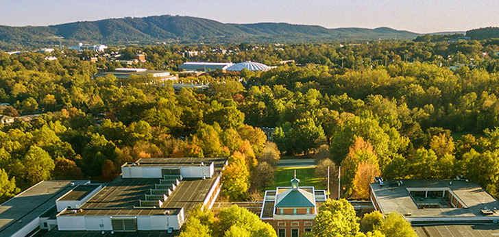  PROGRAM IN LAW, COMMUNITIES AND THE ENVIRONMENT