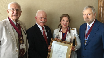 Former FMC Governor Dick Jordan, Dr. William M. Kelso, former FMC Governor Ann Simmons, and Governor Gus Smith ’64